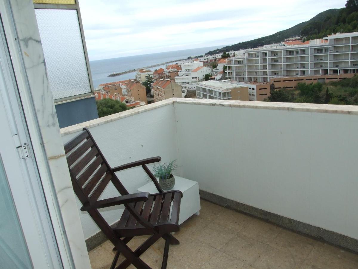 Casa Cascata Apartment Sesimbra Bagian luar foto